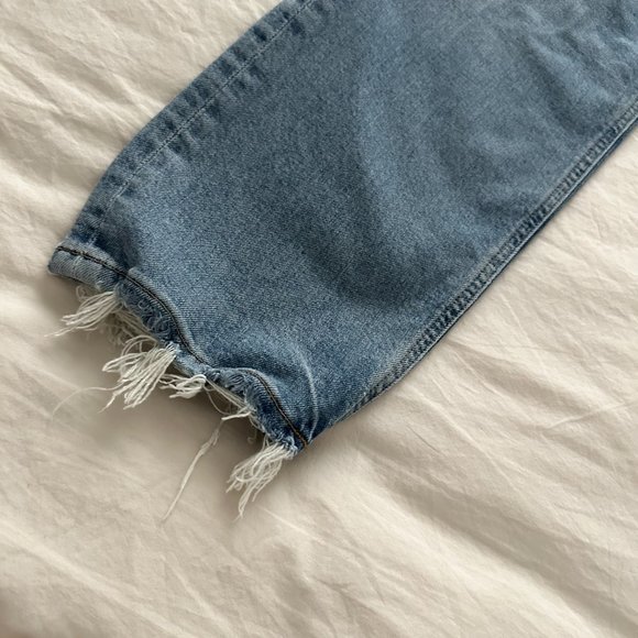 AGOLDE Kye Mid Rise Straight Crop Jeans in color Foreseen - Picture 3 of 7